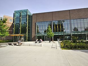 husky union building SW entrance