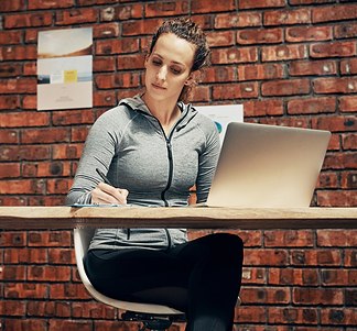 athletics-woman-working-computer